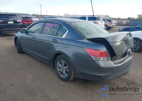 2010 Honda Accord 2.4 Lx-P z USA, uszkodzony, nr VIN 1HGCP2F44AA031747